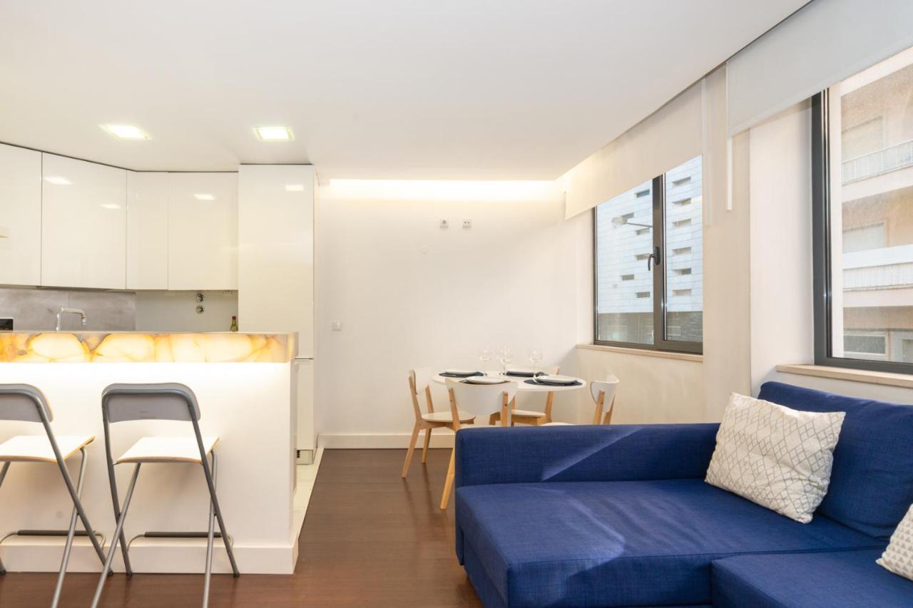 Comfortable Apartment In Marques De Pombal Lisboa Εξωτερικό φωτογραφία